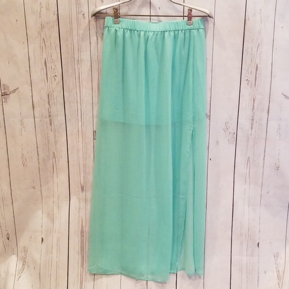 EXPRESS Brand XSTP Mint Green Chiffon Slittd Skirt - Picture 8 of 8